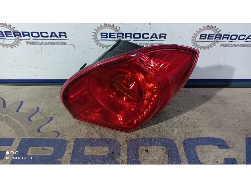 Recambio de piloto trasero izquierdo para alfa romeo giulietta (191) 1.6 jtdm cat referencia OEM IAM 50513613  