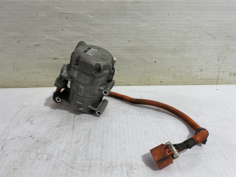 Recambio de compresor aire acondicionado para toyota prius (nhw20) basis referencia OEM IAM 0420000197 / 8837047010  