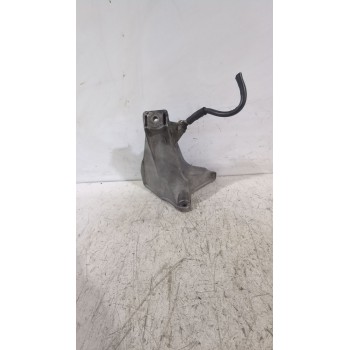 Recambio de soporte motor para audi a4 b6 (8e2) 1.9 tdi referencia OEM IAM 8D0199308N  