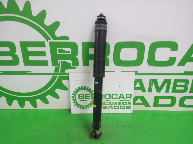 Recambio de amortiguador trasero para toyota auris touring sports (e18) active referencia OEM IAM 4853002E70  