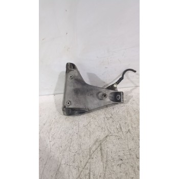 Recambio de soporte motor para audi a4 b6 (8e2) 1.9 tdi referencia OEM IAM 8D0199308N  