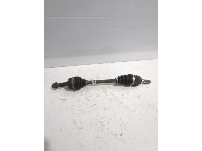 Recambio de transmision delantera izquierda para peugeot 107 (pm_, pn_) 1.4 hdi referencia OEM IAM 3272JZ  