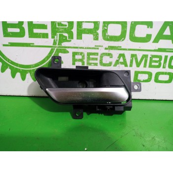 MANETA INTERIOR DELANTERA DERECHA 806706UA0A 