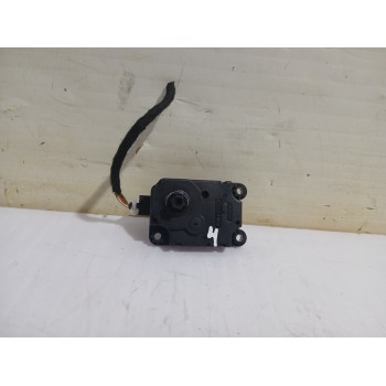 Recambio de motor apertura trampillas climatizador para opel grandland x design line referencia OEM IAM A21201700  