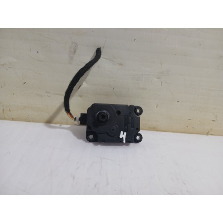 Recambio de motor apertura trampillas climatizador para opel grandland x design line referencia OEM IAM A21201700  