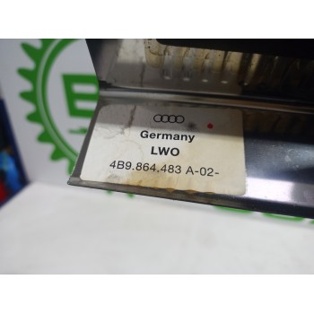 Recambio de moldura para audi a6 berlina (4b2) 2.5 tdi quattro referencia OEM IAM 4B9864483  