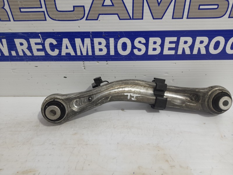 Recambio de brazo suspension superior trasero izquierdo para jaguar xe 2.0 diesel cat referencia OEM IAM GX735K743  