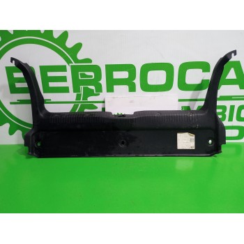 Recambio de molduras traseras para volkswagen golf iii berlina (1h1) 1.9 diesel referencia OEM IAM 1H6863459  