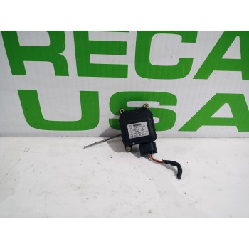 MOTOR APERTURA TRAMPILLAS 4B1820511 