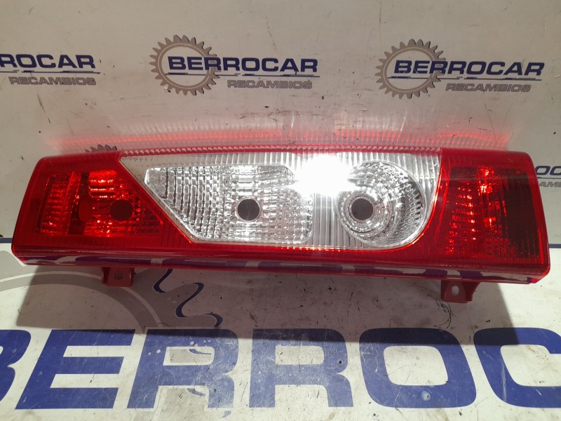 Recambio de piloto trasero derecho para fiat scudo furgón (272) referencia OEM IAM 085501945R  