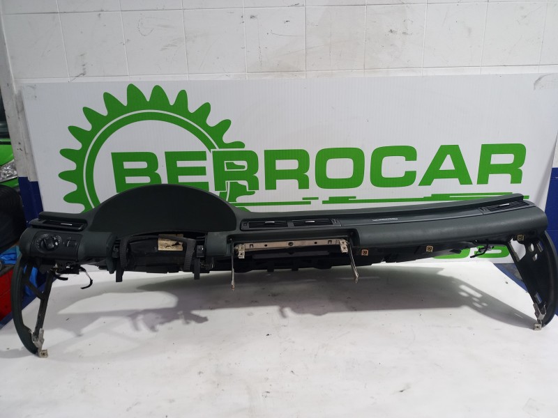 Recambio de salpicadero para audi a6 berlina (4b2) 2.5 tdi quattro referencia OEM IAM 4B1857041  