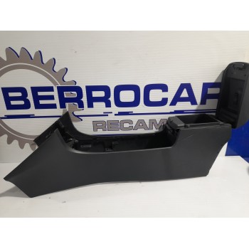 Recambio de consola central para mazda 3 berlina (bk) 1.6 cd diesel cat referencia OEM IAM BP4K64428  