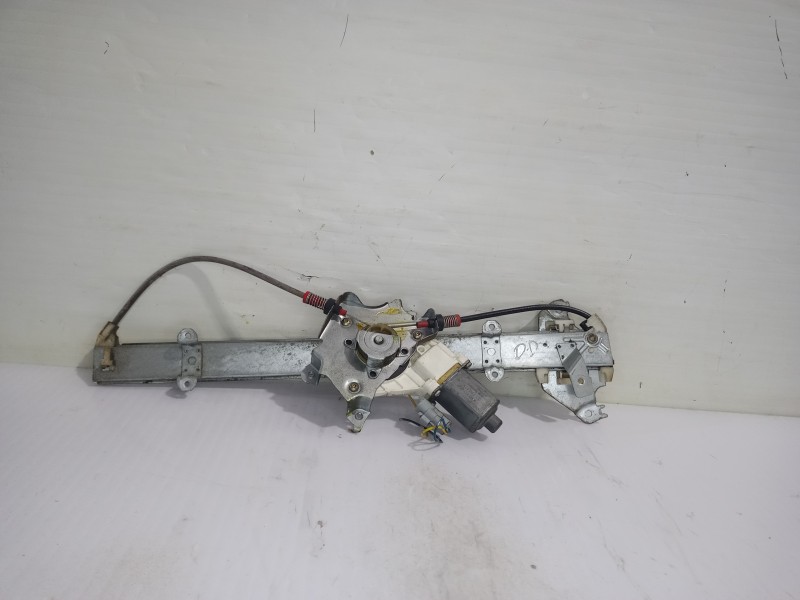 Recambio de elevalunas delantero derecho para nissan micra (k12e) acenta referencia OEM IAM 80700AX120  