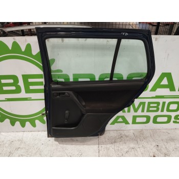 Recambio de puerta trasera derecha para volkswagen golf iii berlina (1h1) 1.9 diesel referencia OEM IAM 1K6833106J  
