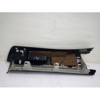 Recambio de moldura derecha para citroën c4 grand picasso avatar referencia OEM IAM 900347200  