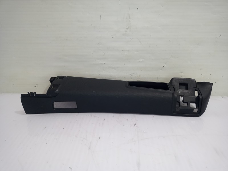 Recambio de moldura izquierda para citroën c4 grand picasso avatar referencia OEM IAM 900347200  