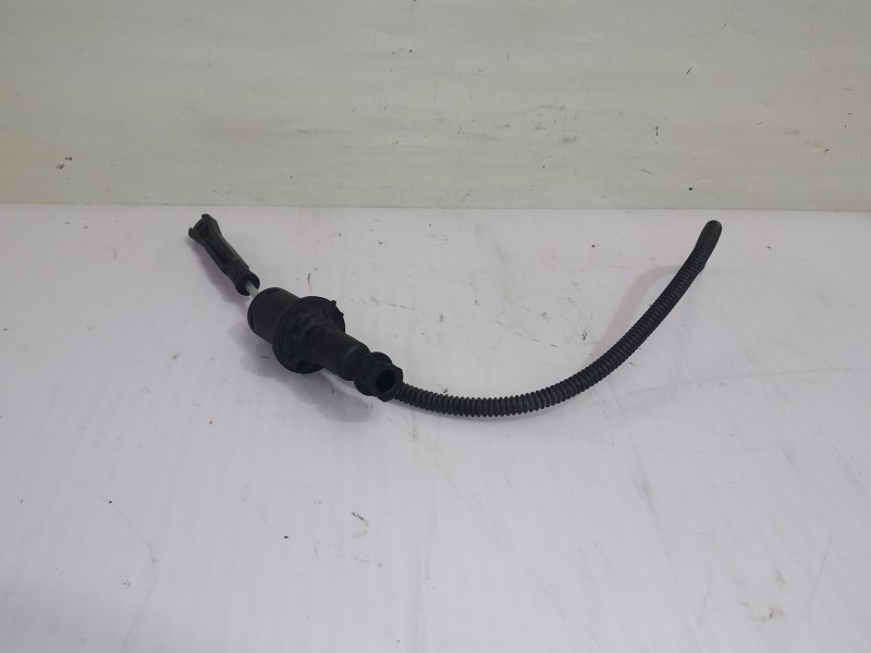 Recambio de bombin embrague para citroën c4 grand picasso avatar referencia OEM IAM 9652903080  