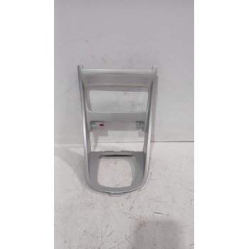 Recambio de moldura para peugeot 307 (3a/c) 1.4 16v referencia OEM IAM 9651943877  