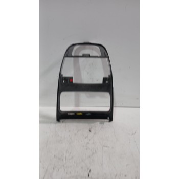 Recambio de moldura para peugeot 307 (3a/c) 1.4 16v referencia OEM IAM 9651943877  