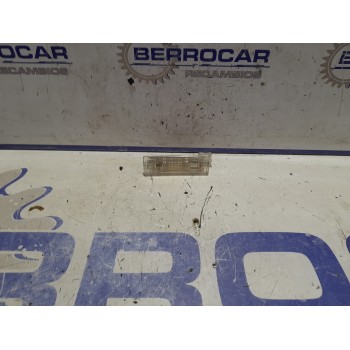 LUZ INTERIOR 1M0947101A 