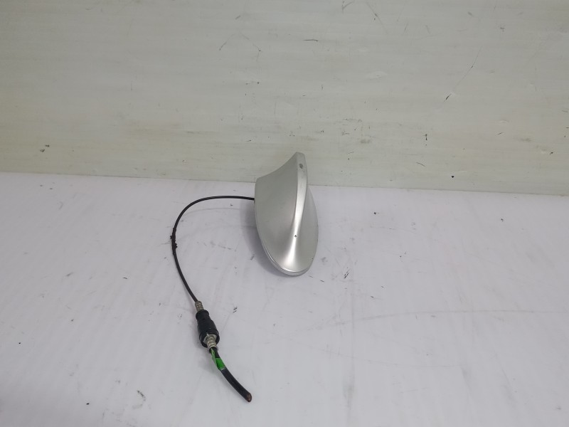 Recambio de antena para citroën c4 grand picasso avatar referencia OEM IAM 9658544380  
