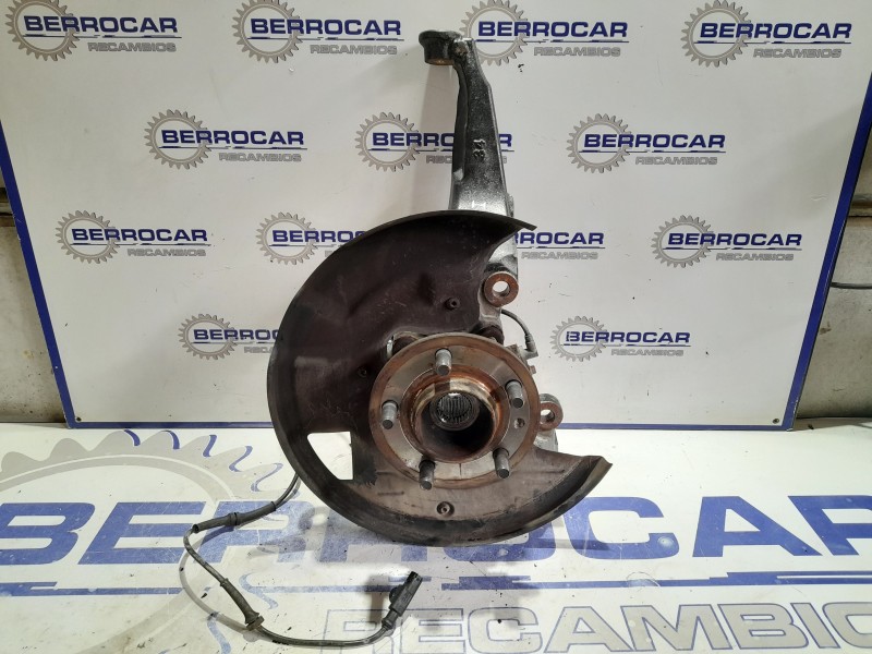 Recambio de mangueta delantera izquierda para land rover discovery 2.7 td v6 cat referencia OEM IAM RUB000234  