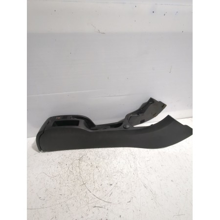 Recambio de consola central para peugeot 307 (3a/c) 1.4 16v referencia OEM IAM 758959  