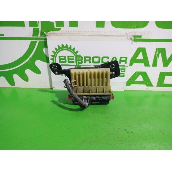 Recambio de caja reles / fusibles para opel zafira a elegance referencia OEM IAM 9685371  