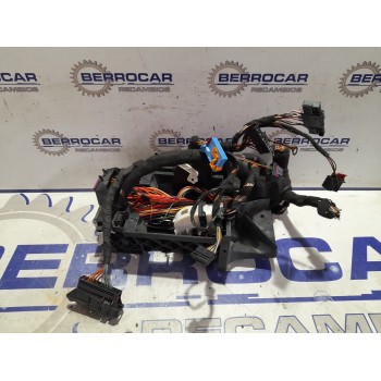 Recambio de caja reles / fusibles para seat mii (kf1) 1.0 referencia OEM IAM 8X0937615  