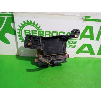 Recambio de caja reles / fusibles para opel zafira a elegance referencia OEM IAM 9685371  