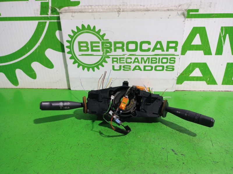 Recambio de mando multifuncion para peugeot 206 berlina e-music referencia OEM IAM 9630605180  