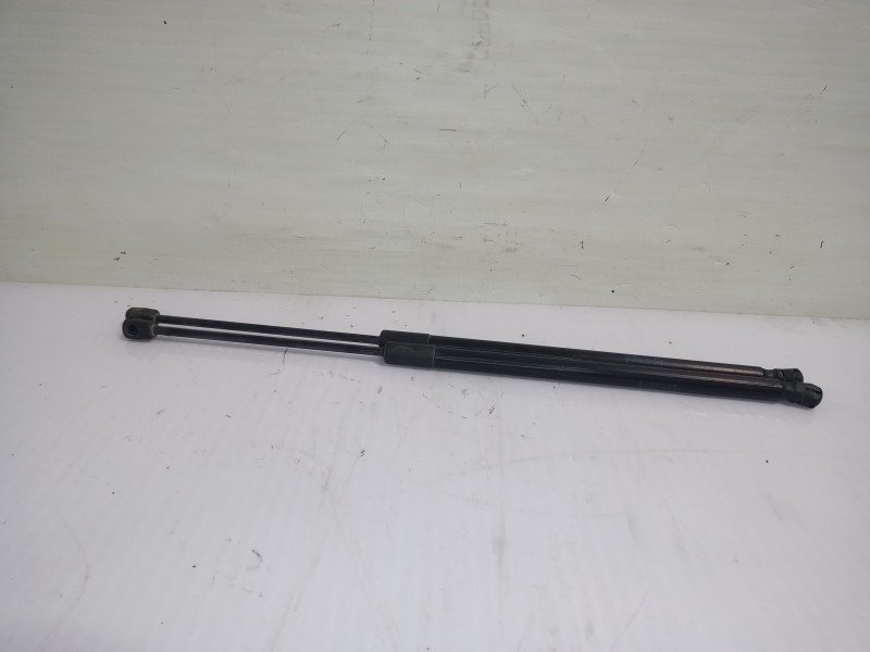 Recambio de amortiguadores capo para citroën c4 grand picasso avatar referencia OEM IAM 031543  