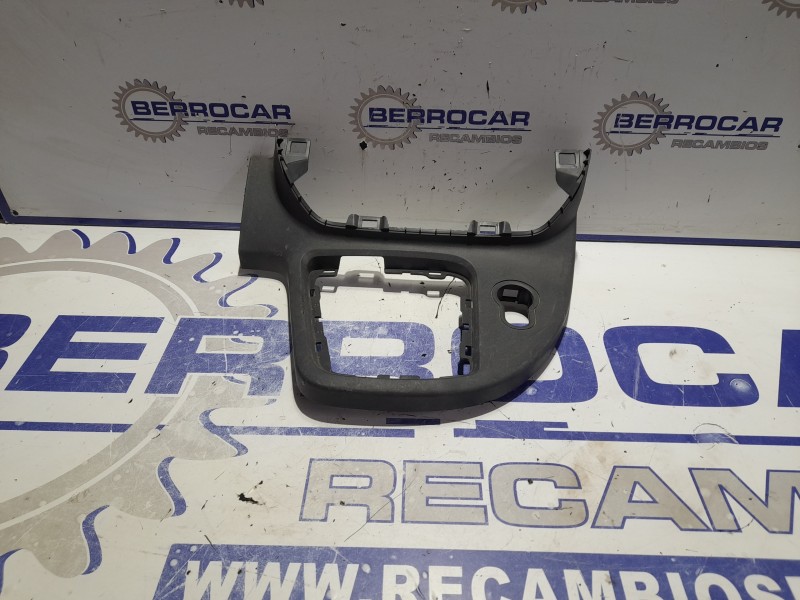 Recambio de moldura palanca de cambios para renault kangoo 1.5 dci diesel fap referencia OEM IAM 969334727R  