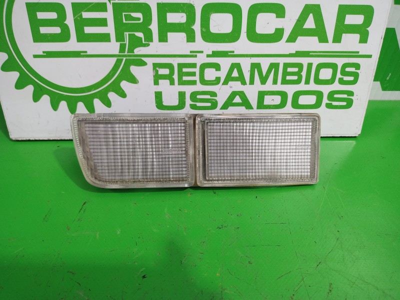 Recambio de reflector para volkswagen golf iii berlina (1h1) 1.9 diesel referencia OEM IAM 1H0941777 / 084411609L  