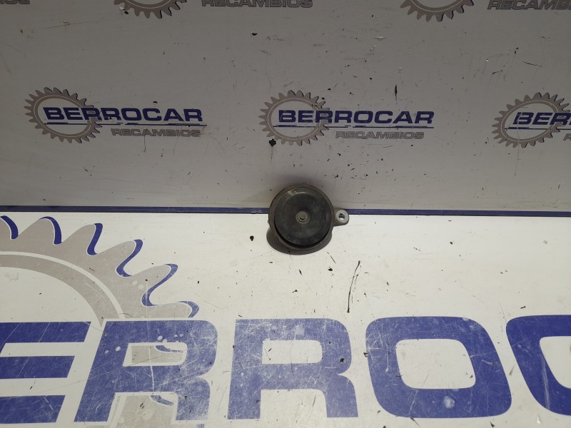 Recambio de claxon para renault kangoo 1.5 dci diesel fap referencia OEM IAM 256105952R  