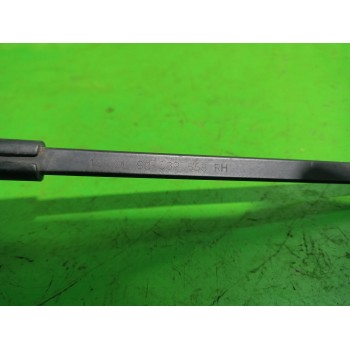 Recambio de brazo limpia delantero derecho para opel zafira a elegance referencia OEM IAM 90582558  