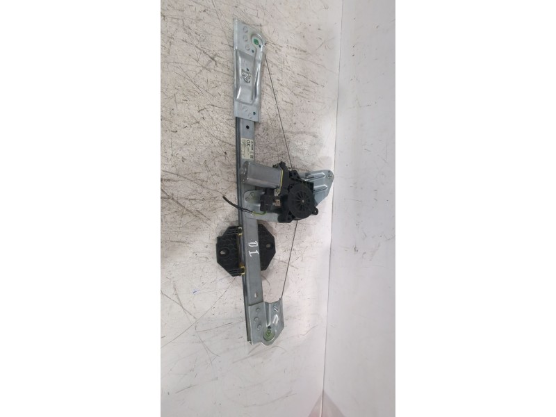 Recambio de elevalunas delantero izquierdo para dacia sandero ii (b8_) 1.5 dci referencia OEM IAM 807212452R  