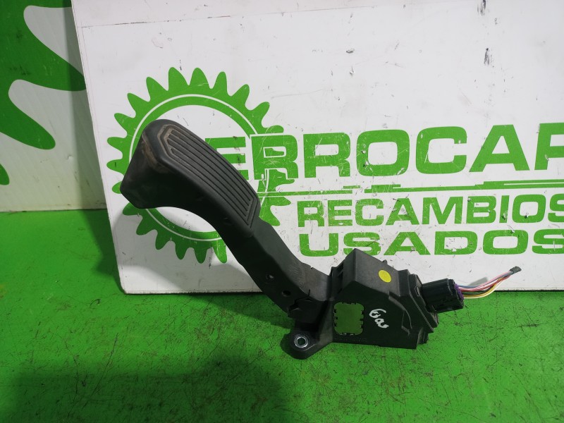 Recambio de pedal acelerador para toyota auris touring sports (e18) active referencia OEM IAM 781100W040  