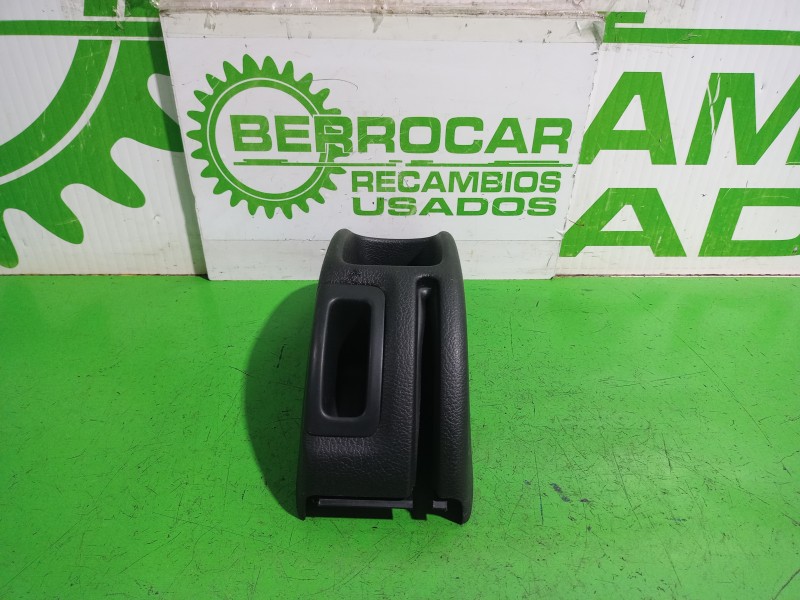 Recambio de consola central para peugeot 206 berlina e-music referencia OEM IAM 96250374ZR  
