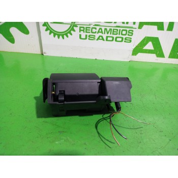 Recambio de cenicero para opel zafira a elegance referencia OEM IAM 090589659  