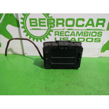 Recambio de pantalla multifuncion para opel zafira a elegance referencia OEM IAM 090589755  