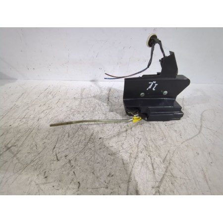 Recambio de cerradura puerta trasera izquierda para dacia sandero ii (b8_) 1.5 dci referencia OEM IAM 825034213R  