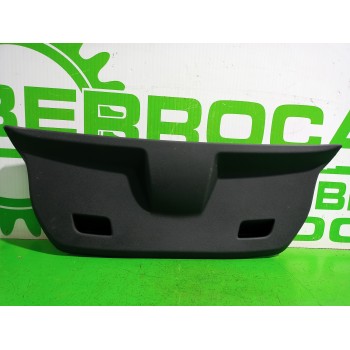 Recambio de guarnecido porton trasero para opel corsa e expression referencia OEM IAM 13180938  