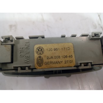 Recambio de luz interior para seat leon (1m1) stella referencia OEM IAM 1J0951171  