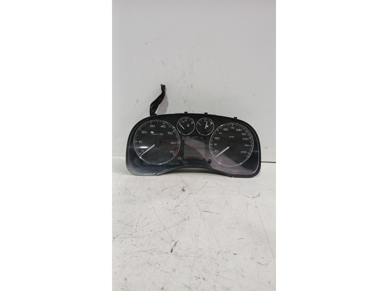 Recambio de cuadro instrumentos para peugeot 307 (3a/c) 1.4 16v referencia OEM IAM 21677506  