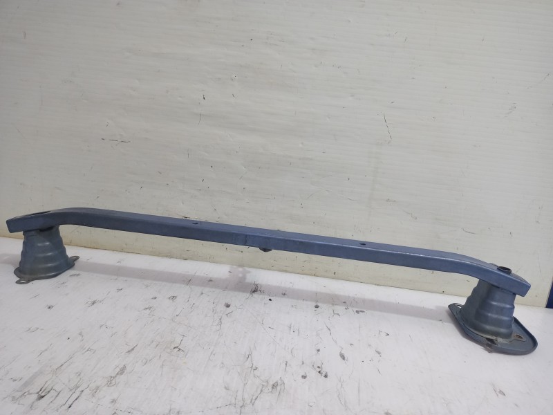 Recambio de refuerzo paragolpes delantero para nissan micra (k12e) sport referencia OEM IAM 62030AX631  