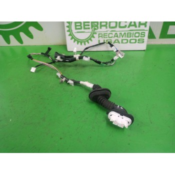 Recambio de cableado puerta para toyota auris touring sports (e18) active referencia OEM IAM 8215402870  