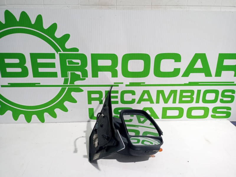 Recambio de retrovisor derecho para renault master kasten referencia OEM IAM 963010146R  