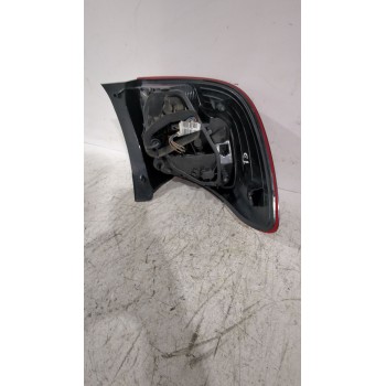Recambio de piloto trasero derecho para dacia sandero ii (b8_) 1.5 dci referencia OEM IAM 265506669R  