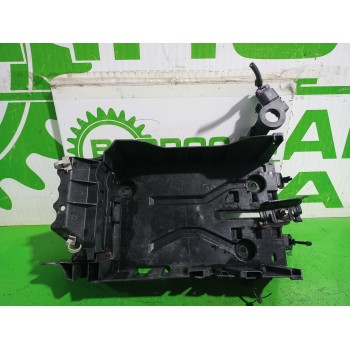 Recambio de soporte bateria para opel corsa e expression referencia OEM IAM 13498274  